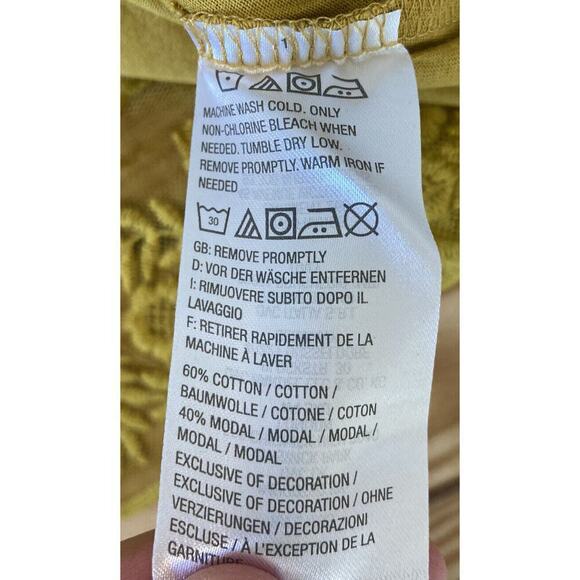 NEW LOGO by Lori GoldsteinLace Hem Cotton Modal Top Size Small Women’s Mustard - Picture 4 of 7